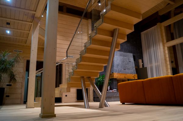 Лестницы интерьерные 1.3