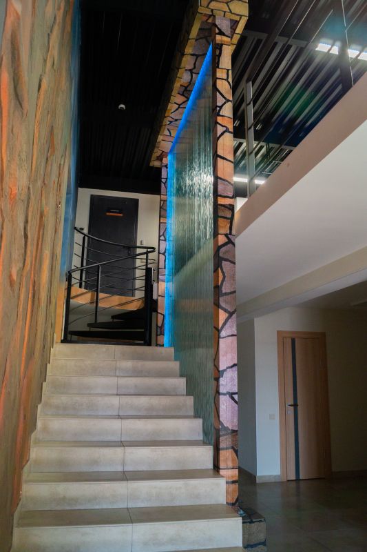 Интерьерные водопады