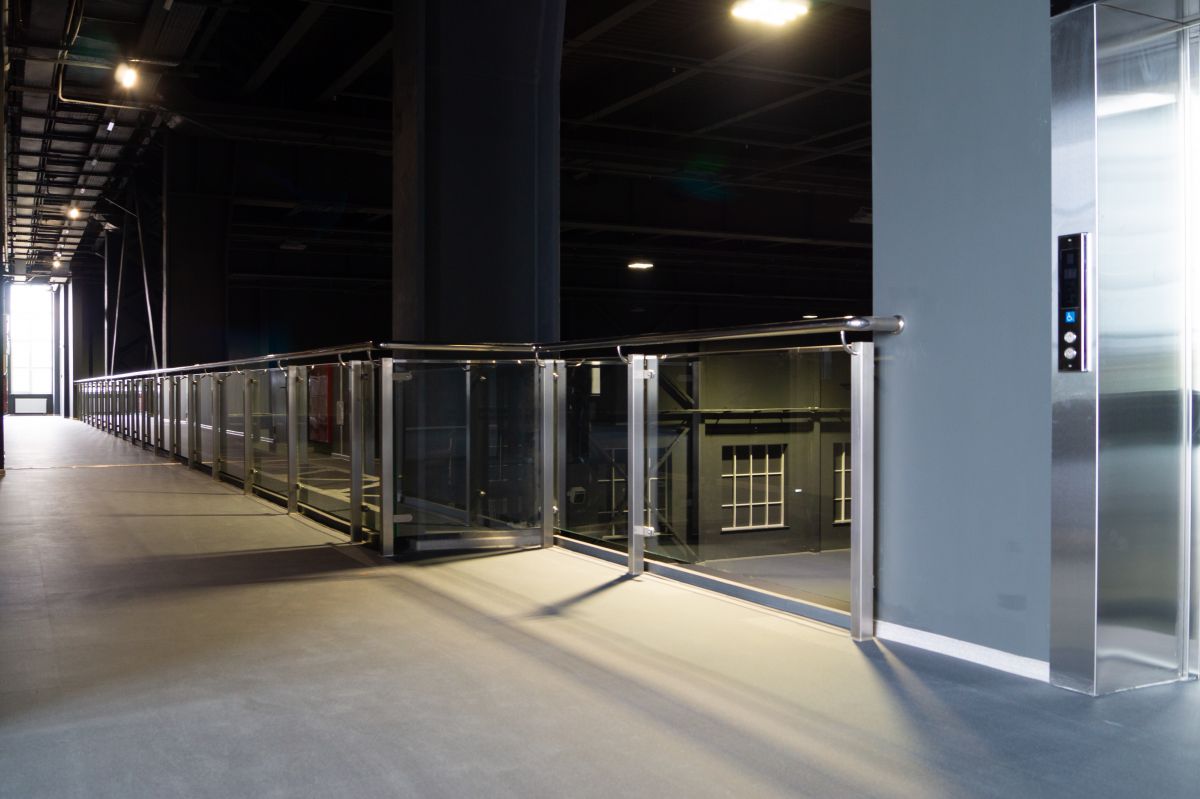 Ограждения и перегородки